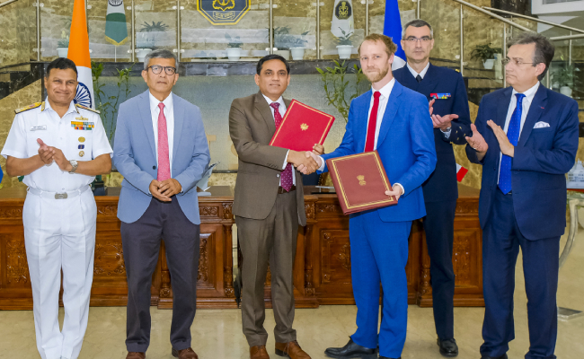 India, France ink intergovernmental pact sealing Rs 64,000 cr deal to procure 26 Rafale jets